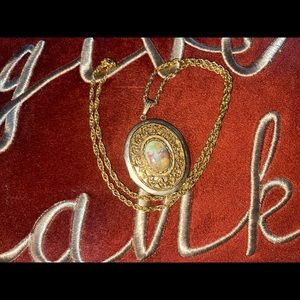 Vintage Gold Locket Necklace 1960s